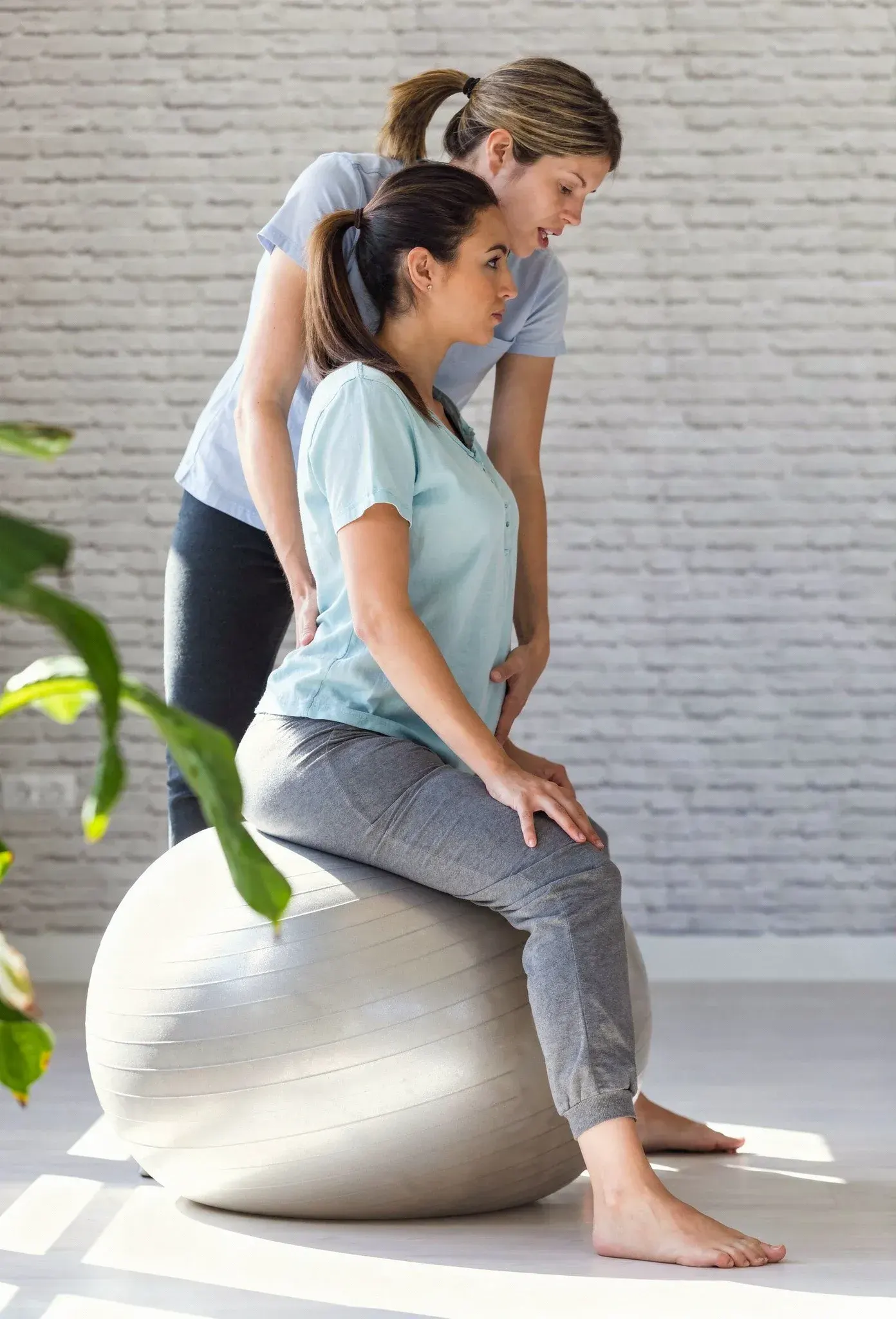Postnatal recovery and pelvic floor health for new mothers in Alma GA