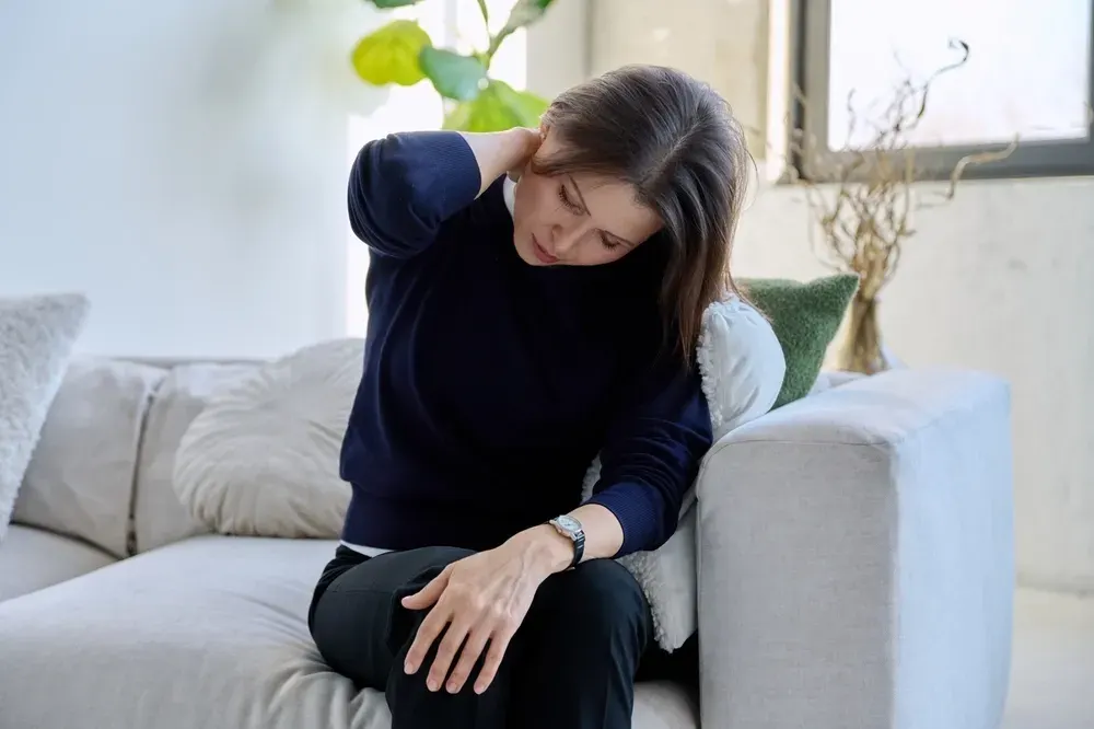 Close-up visual of neck pain concerns at Roots Chiropractic and Wellness in Alma, GA